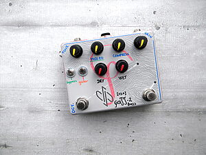 dpFX FuzZ-2 Bass Octave